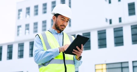 How Contractor Management Software Can Improve Your Business Efficiency